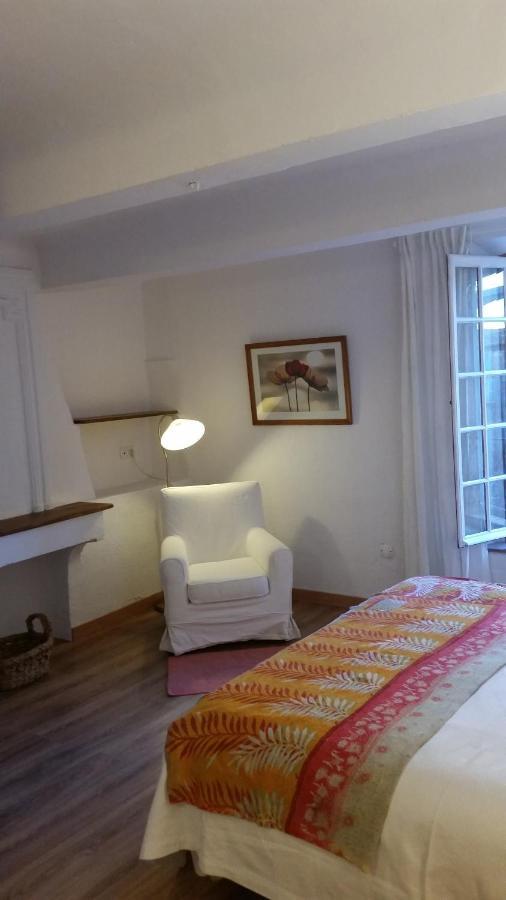 Ana'S Guest House Chambres D'Hotes Aups Kültér fotó